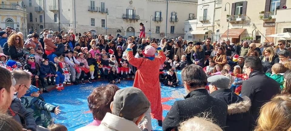 Manifestazione di interesse per il Carnevale Andriese edizione 2025. Il tema scelto "Carnevale di Pace"